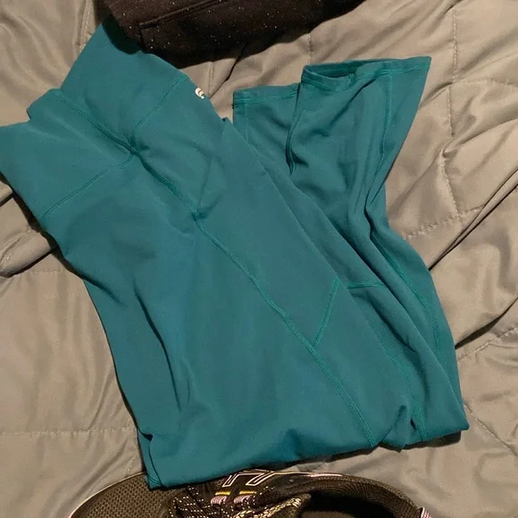 Fabletics Leggings - Picture 2 of 5